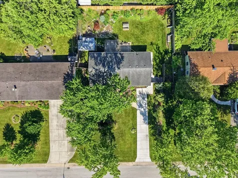 403 Hazelwood Lane Glenview IL 60025