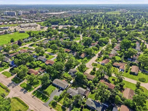 403 Hazelwood Lane Glenview IL 60025