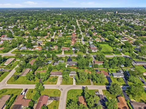 403 Hazelwood Lane Glenview IL 60025