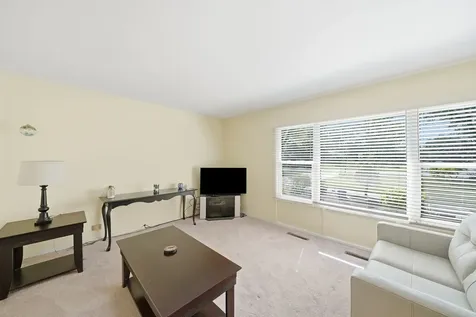 403 Hazelwood Lane Glenview IL 60025