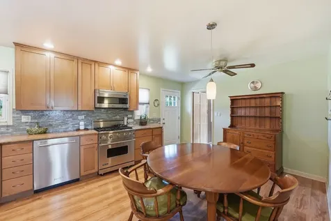 403 Hazelwood Lane Glenview IL 60025
