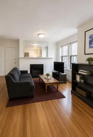 639 West Roscoe Street Chicago IL 60657