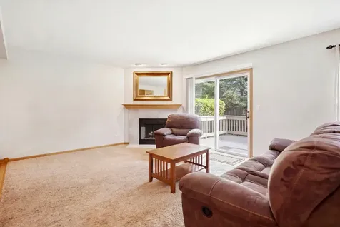 3332 Renard Lane St. Charles IL 60175