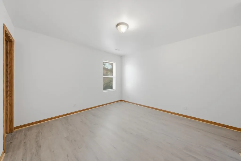 7918 South Greenwood Avenue Chicago IL 60619