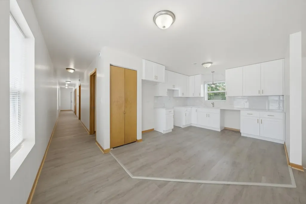 7918 South Greenwood Avenue Chicago IL 60619