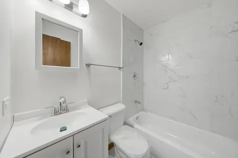 7918 South Greenwood Avenue Chicago IL 60619