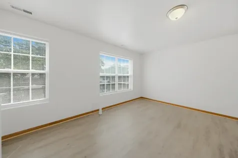 7918 South Greenwood Avenue Chicago IL 60619