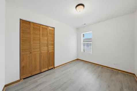 7918 South Greenwood Avenue Chicago IL 60619