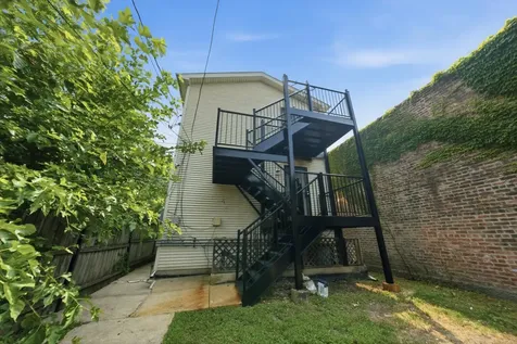 7918 South Greenwood Avenue Chicago IL 60619