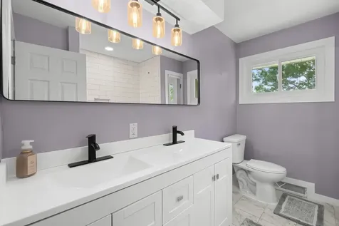 1015 South Leslie Lane Villa Park IL 60181