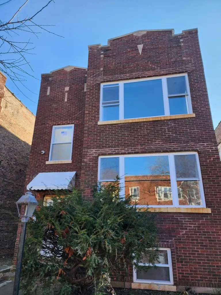 1503 East 74th Place Chicago IL 60619