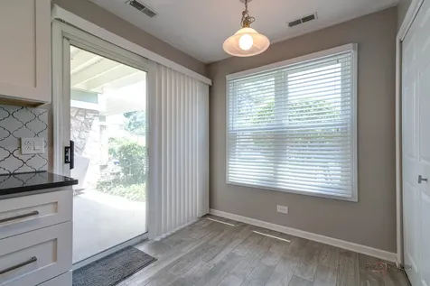 1410 Clairmont Court Vernon Hills IL 60061