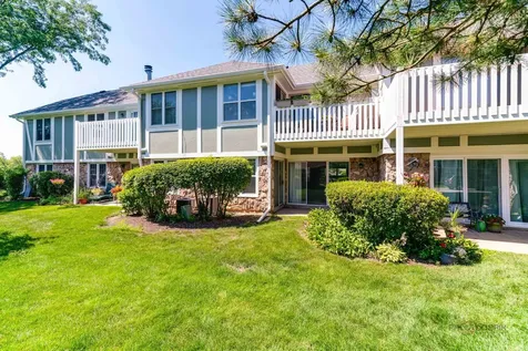 1410 Clairmont Court Vernon Hills IL 60061