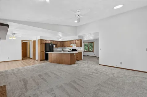 6370 Broadview Avenue Belvidere IL 61008