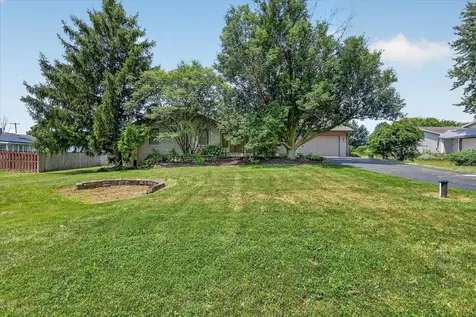 6370 Broadview Avenue Belvidere IL 61008