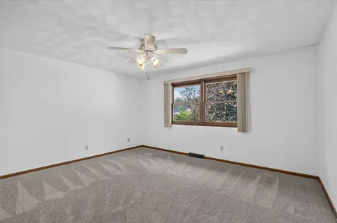 6370 Broadview Avenue Belvidere IL 61008