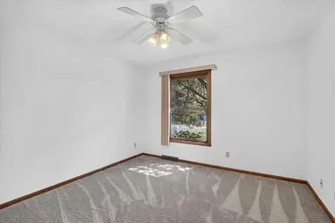 6370 Broadview Avenue Belvidere IL 61008