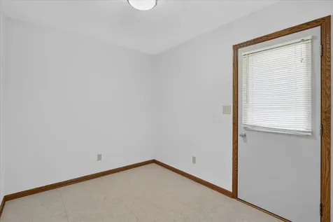 6370 Broadview Avenue Belvidere IL 61008