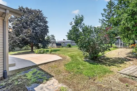 6370 Broadview Avenue Belvidere IL 61008