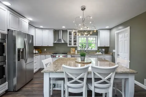 925 Churchill Drive Naperville IL 60563