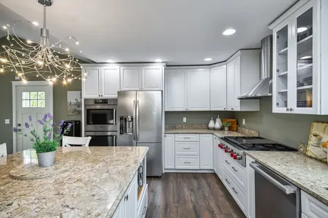 925 Churchill Drive Naperville IL 60563