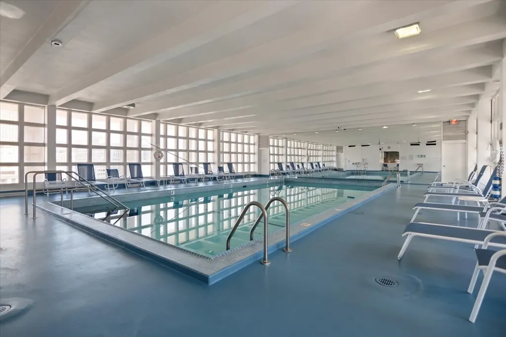 535 North Michigan Avenue Chicago IL 60611
