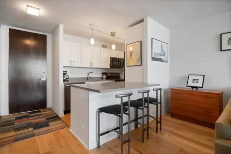 535 North Michigan Avenue Chicago IL 60611