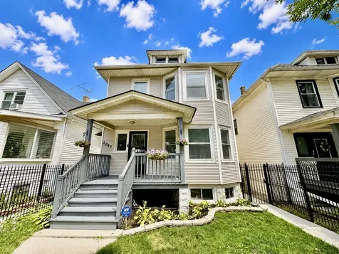 2047 North Lavergne Avenue Chicago IL 60639