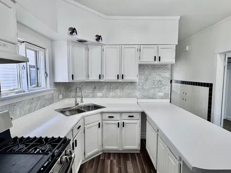 2047 North Lavergne Avenue Chicago IL 60639