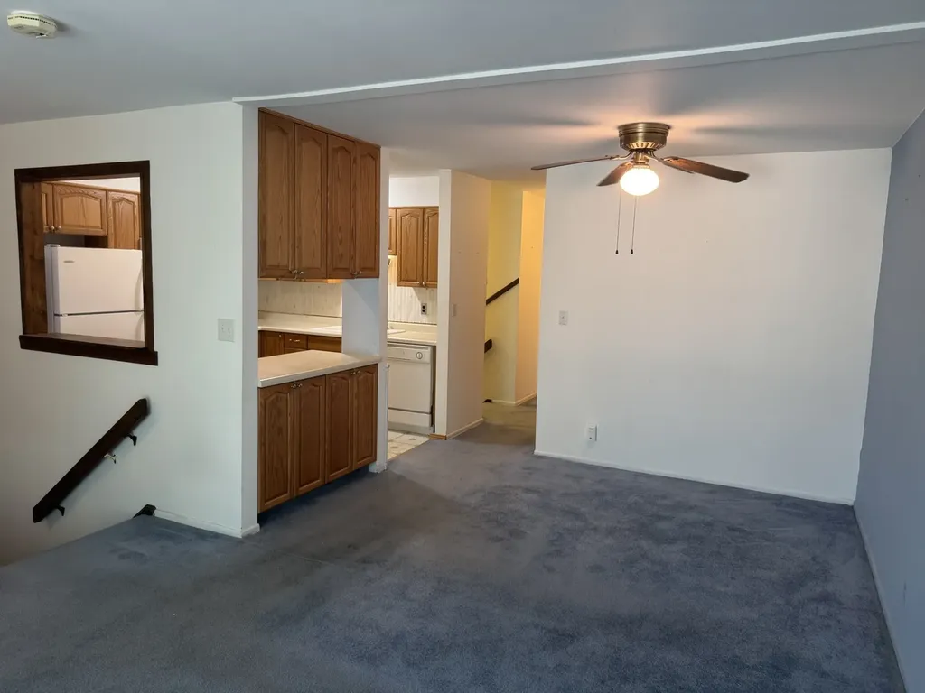 1486 Elder Drive Aurora IL 60506