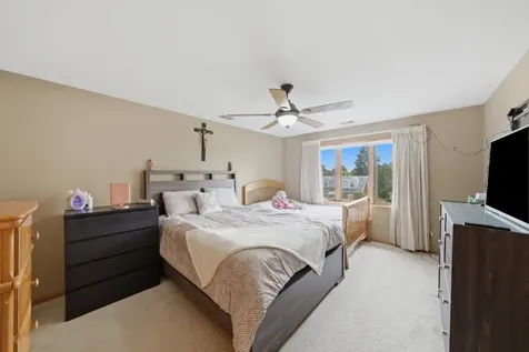 4020 West 105th Street Oak Lawn IL 60453