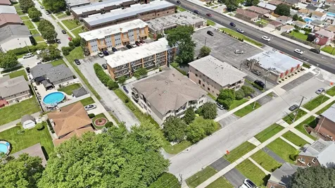 4020 West 105th Street Oak Lawn IL 60453