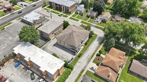 4020 West 105th Street Oak Lawn IL 60453