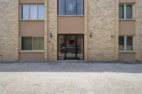 4020 West 105th Street Oak Lawn IL 60453