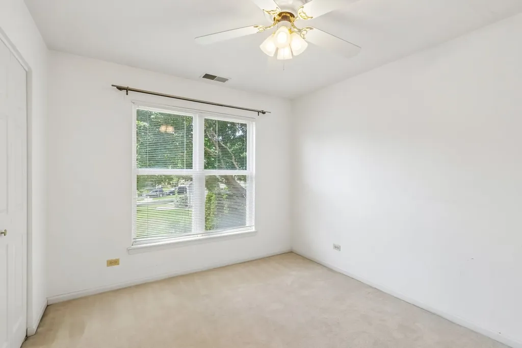 4051 Tansy Road Aurora IL 60504