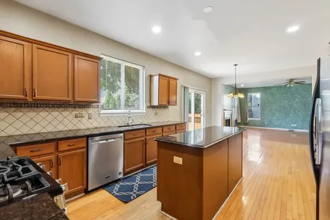 4051 Tansy Road Aurora IL 60504