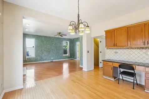 4051 Tansy Road Aurora IL 60504