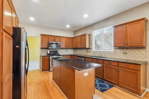 4051 Tansy Road Aurora IL 60504