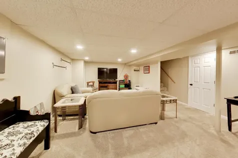 276 East Forest Knoll Drive Palatine IL 60074