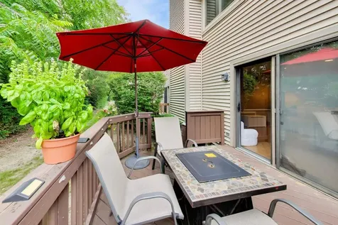276 East Forest Knoll Drive Palatine IL 60074