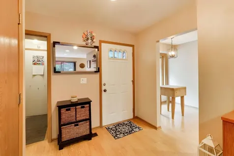276 East Forest Knoll Drive Palatine IL 60074