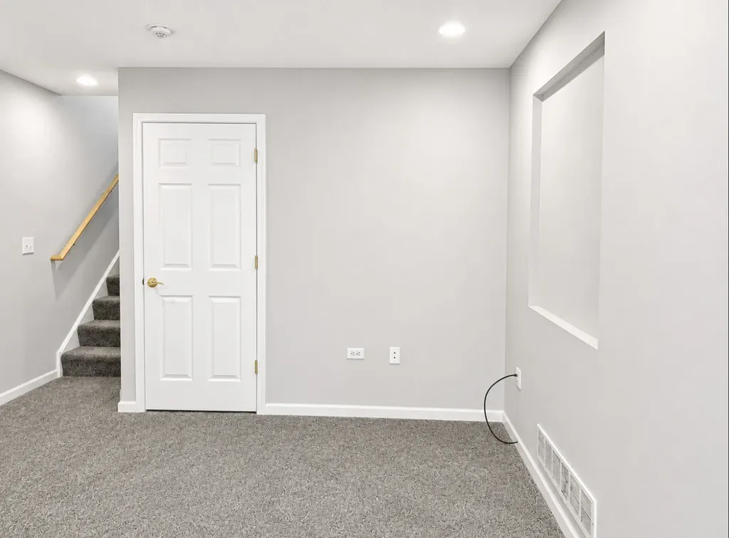3131 Saganashkee Lane Naperville IL 60564