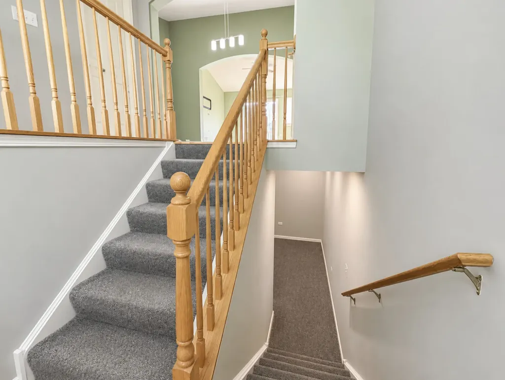 3131 Saganashkee Lane Naperville IL 60564