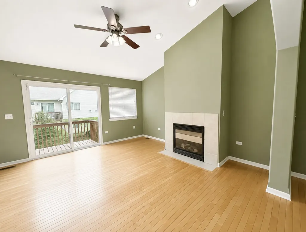3131 Saganashkee Lane Naperville IL 60564