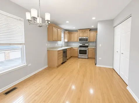 3131 Saganashkee Lane Naperville IL 60564
