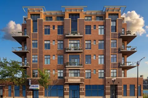 3631 North Halsted Street Chicago IL 60613