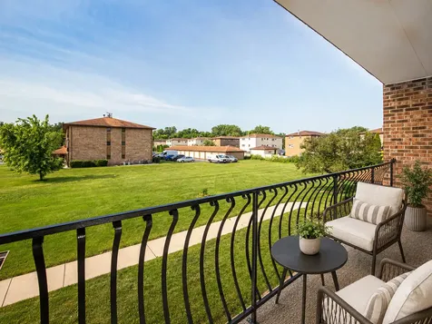 11108 Heritage Drive Palos Hills IL 60465