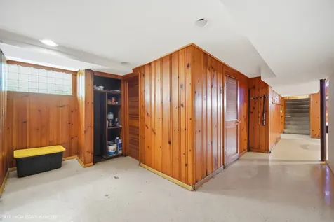 3032 West 100th Place Evergreen Park IL 60805