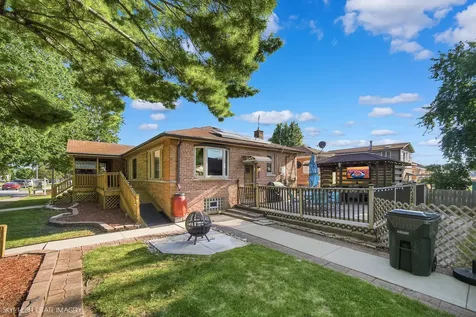 3032 West 100th Place Evergreen Park IL 60805