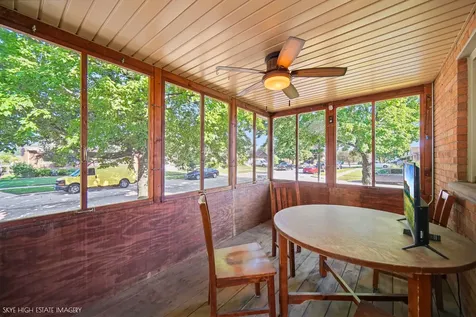 3032 West 100th Place Evergreen Park IL 60805